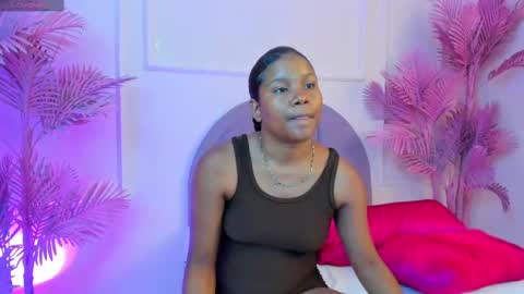 Snapshot of isabellsmmith chatting on 09-15-25, 06:52 Isabellsmmith online show from 09-15-25, 06:52