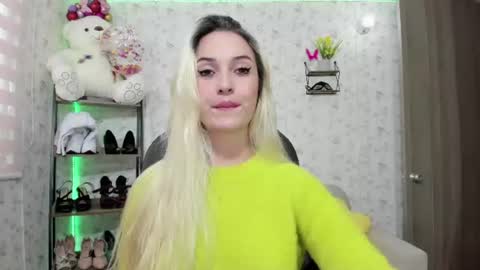 ISABELLA online show from 03-07-26, 09:12