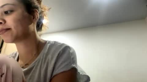 Snapshot of isadoraelite16 chatting on 07-06-26, 04:09 ISADORA online show from 07-06-26, 04:09