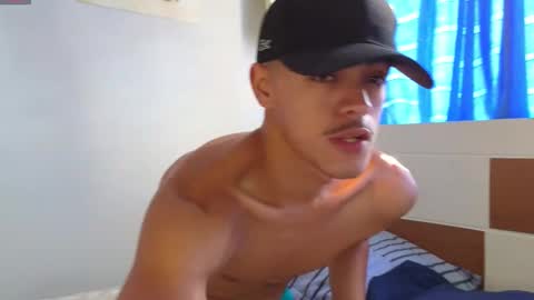 isais hunt online show from 02-11-26, 01:27