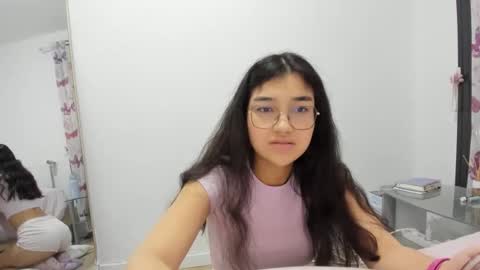 Isa Suarez online show from 03-02-26, 06:15