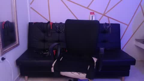 Snapshot of ise_lunny chatting on 06-20-26, 10:56 isabela online show from 06-20-26, 10:56