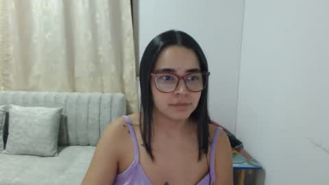 Snapshot of isemma chatting on 03-11-26, 03:34 Emma online show from 03-11-26, 03:34