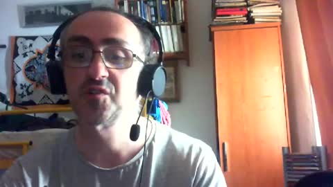 Snapshot of isidorog49xx chatting on 08-08-26, 12:18 Isidoro online show from 08-08-26, 12:18