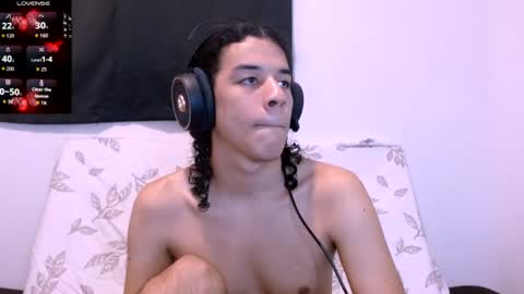 Isidro online show from 07-26-26, 12:52