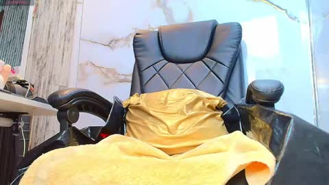 Isis car0lina online show from 04-23-26, 12:29