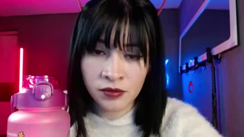 Snapshot of isis_diosa chatting on 09-08-25, 10:53 Ana Maria online show from 09-08-25, 10:53