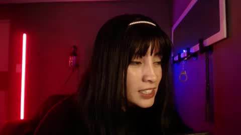 Snapshot of isis_diosa chatting on 11-15-25, 06:44 Ana Maria online show from 11-15-25, 06:44