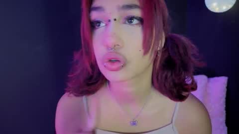 Isisjones18 online show from 09-11-25, 03:50