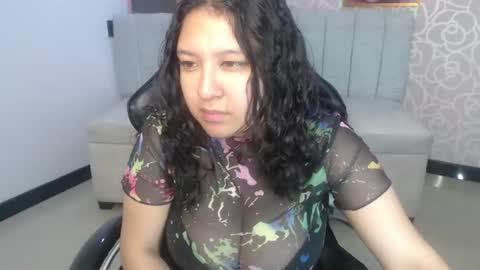 Snapshot of isla_ch chatting on 07-10-26, 08:00 isla_ch online show from 07-10-26, 08:00