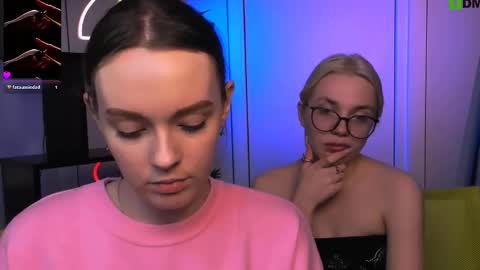 isla_dior online show from 12-22-25, 10:56