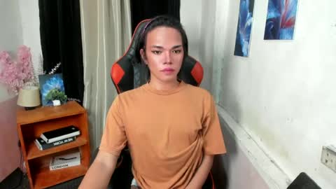 isla_flame_ online show from 06-24-26, 05:01