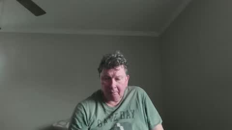 Snapshot of island625103 chatting on 01-05-26, 06:44 island625103 online show from 01-05-26, 06:44