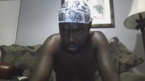 Snapshot of islandbey242 chatting on 06-24-26, 08:46 islandbey242 online show from 06-24-26, 08:46