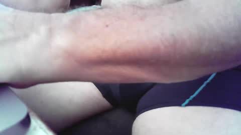 Snapshot of islandforfun chatting on 03-11-25, 02:07 islandforfun online show from 03-11-25, 02:07