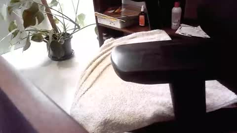 Snapshot of islandforfun chatting on 10-02-25, 07:10 islandforfun online show from 10-02-25, 07:10