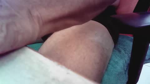 Snapshot of islandforfun chatting on 05-26-26, 06:59 islandforfun online show from 05-26-26, 06:59