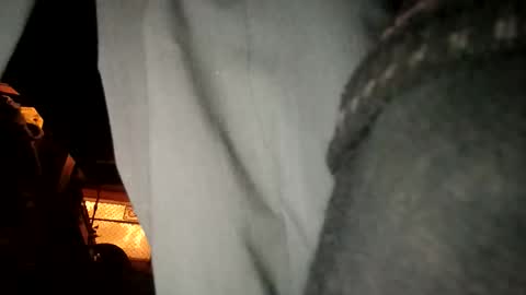 Snapshot of islandtwinkjustinsideyou chatting on 11-14-25, 08:51 islandtwinkjustinsideyou online show from 11-14-25, 08:51