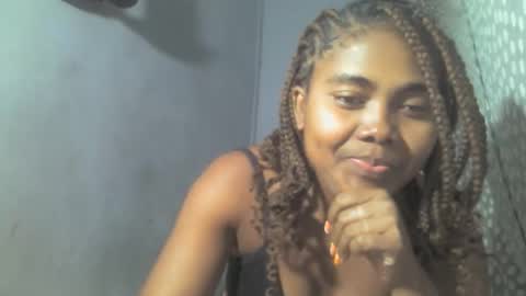 Snapshot of ismayrah chatting on 05-16-26, 12:29 ismayrah online show from 05-16-26, 12:29