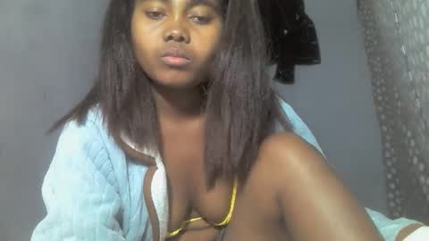 Snapshot of ismayrah chatting on 05-23-26, 12:42 ismayrah online show from 05-23-26, 12:42