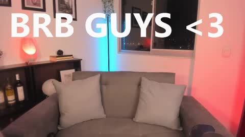 Snapshot of isnotforeveryone chatting on 03-09-25, 02:50 Julyane online show from 03-09-25, 02:50