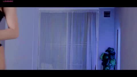 Snapshot of isnotforeveryone chatting on 10-08-25, 03:15 Julyane online show from 10-08-25, 03:15