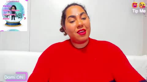 Isobel Adams   online show from 01-06-25, 12:27