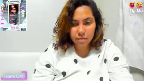 Isobel Adams   online show from 01-25-25, 09:57