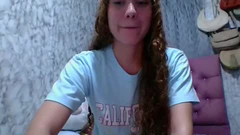 Snapshot of issa30213 chatting on 02-10-25, 01:24 Issa online show from 02-10-25, 01:24