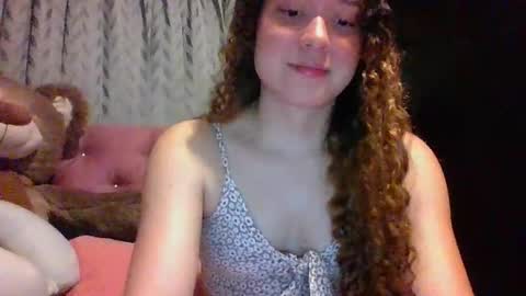 Snapshot of issa30213 chatting on 11-16-25, 05:35 Issa online show from 11-16-25, 05:35