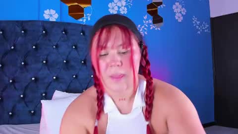 Snapshot of issa_clark1 chatting on 06-24-26, 01:04 Issa online show from 06-24-26, 01:04