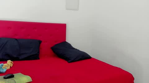 Snapshot of issa_kitty chatting on 12-11-24, 04:09 issa_kitty online show from 12-11-24, 04:09