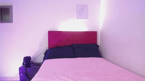 Snapshot of issa_kitty chatting on 12-29-24, 04:30 issa_kitty online show from 12-29-24, 04:30