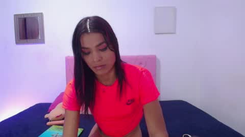 Snapshot of issa_kitty chatting on 02-25-25, 06:20 issa_kitty online show from 02-25-25, 06:20