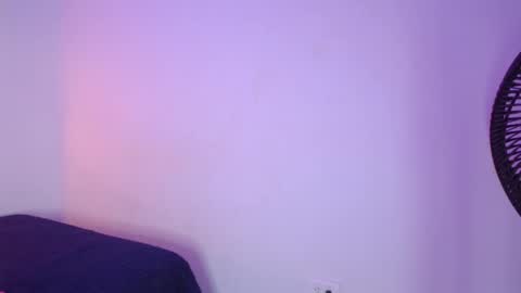 Snapshot of issa_kitty chatting on 02-27-25, 05:15 issa_kitty online show from 02-27-25, 05:15