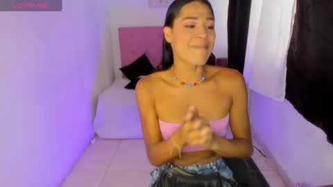 Snapshot of issa_kitty chatting on 10-07-25, 05:32 issa_kitty online show from 10-07-25, 05:32