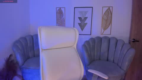 issi_loren online show from 06-05-26, 12:33