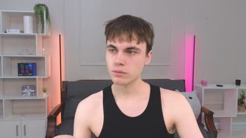 Snapshot of istairee chatting on 01-19-25, 09:11 Maks online show from 01-19-25, 09:11