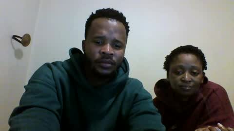 Snapshot of iswingallways chatting on 07-15-26, 06:35 Dilf online show from 07-15-26, 06:35