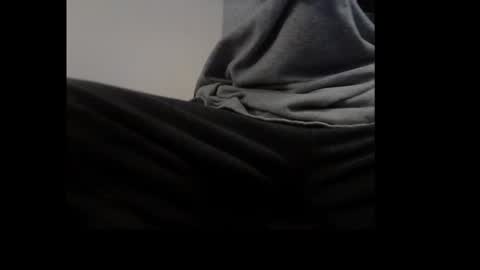 Snapshot of ital25usa chatting on 01-19-25, 04:01 ital25usa online show from 01-19-25, 04:01