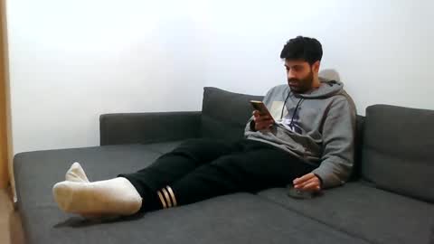 Snapshot of italianboybcn chatting on 12-30-24, 10:34 italianboybcn online show from 12-30-24, 10:34