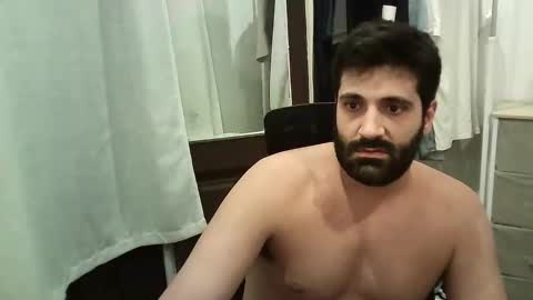 Snapshot of italianboybcn chatting on 09-17-25, 06:42 italianboybcn online show from 09-17-25, 06:42