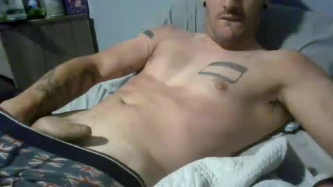 italianstallion69123 online show from 06-12-26, 05:39