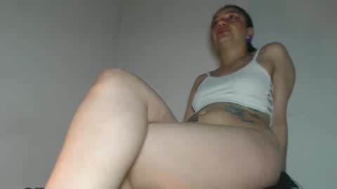 italiasex1 online show from 03-25-26, 04:35