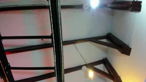 Italo Moore online show from 11-28-25, 11:13