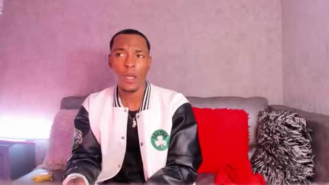 Snapshot of itanxfor chatting on 11-05-25, 12:38 itanxfor online show from 11-05-25, 12:38