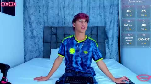 ithan_kingtwin online show from 07-07-26, 08:13