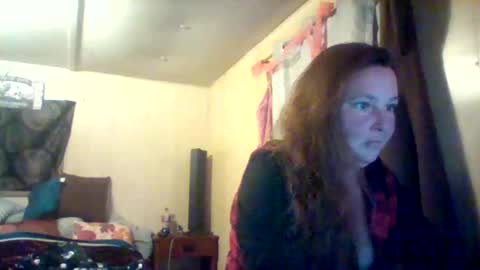 Snapshot of its_kimber chatting on 10-17-25, 11:02 its kimber online show from 10-17-25, 11:02