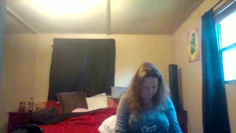 Snapshot of its_kimber chatting on 04-07-26, 02:17 its kimber online show from 04-07-26, 02:17