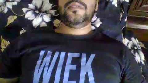 its_me_2323 online show from 05-21-26, 05:03